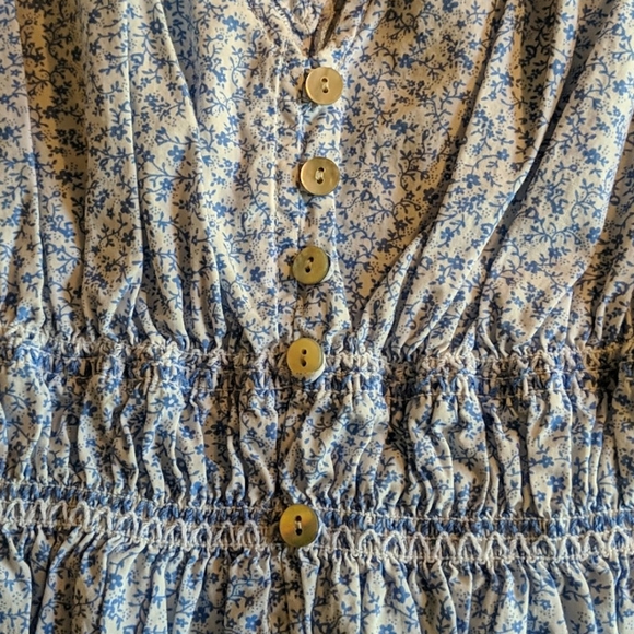 Tank - Picture 5 of 5